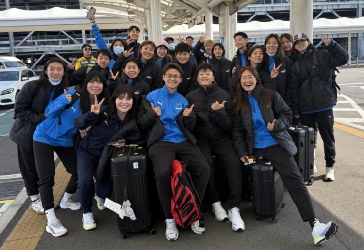  武漢女足前往日本參加女足亞冠！王霜曬照：日本，我們來(lái)了