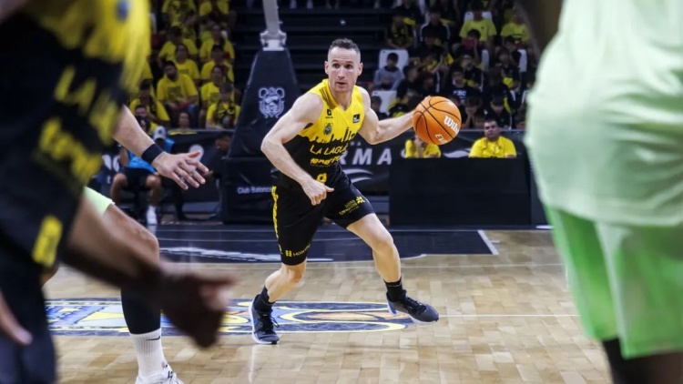 NBA初代老六，42歲進(jìn)入生涯巔峰？！