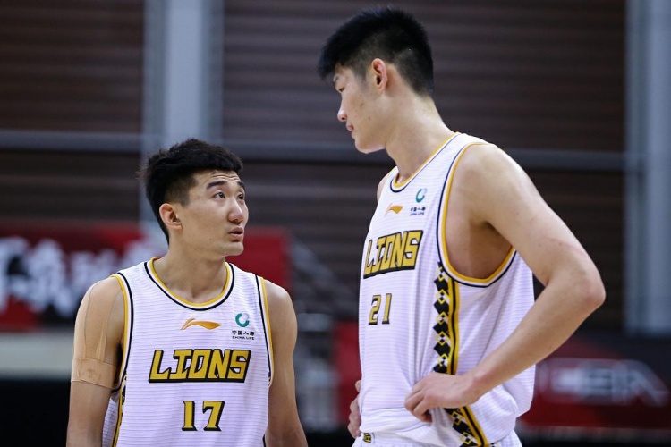  本賽季主場金身告破！張寧上籃絕殺 廣廈12連勝&主場19連勝遭終結(jié)