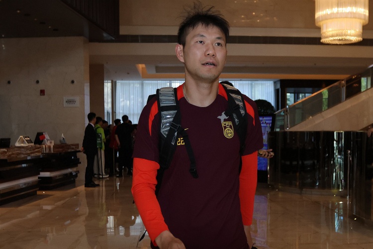  媒體人：如果李源一沒傷沒病，他落選名單在邏輯上講不出合理性